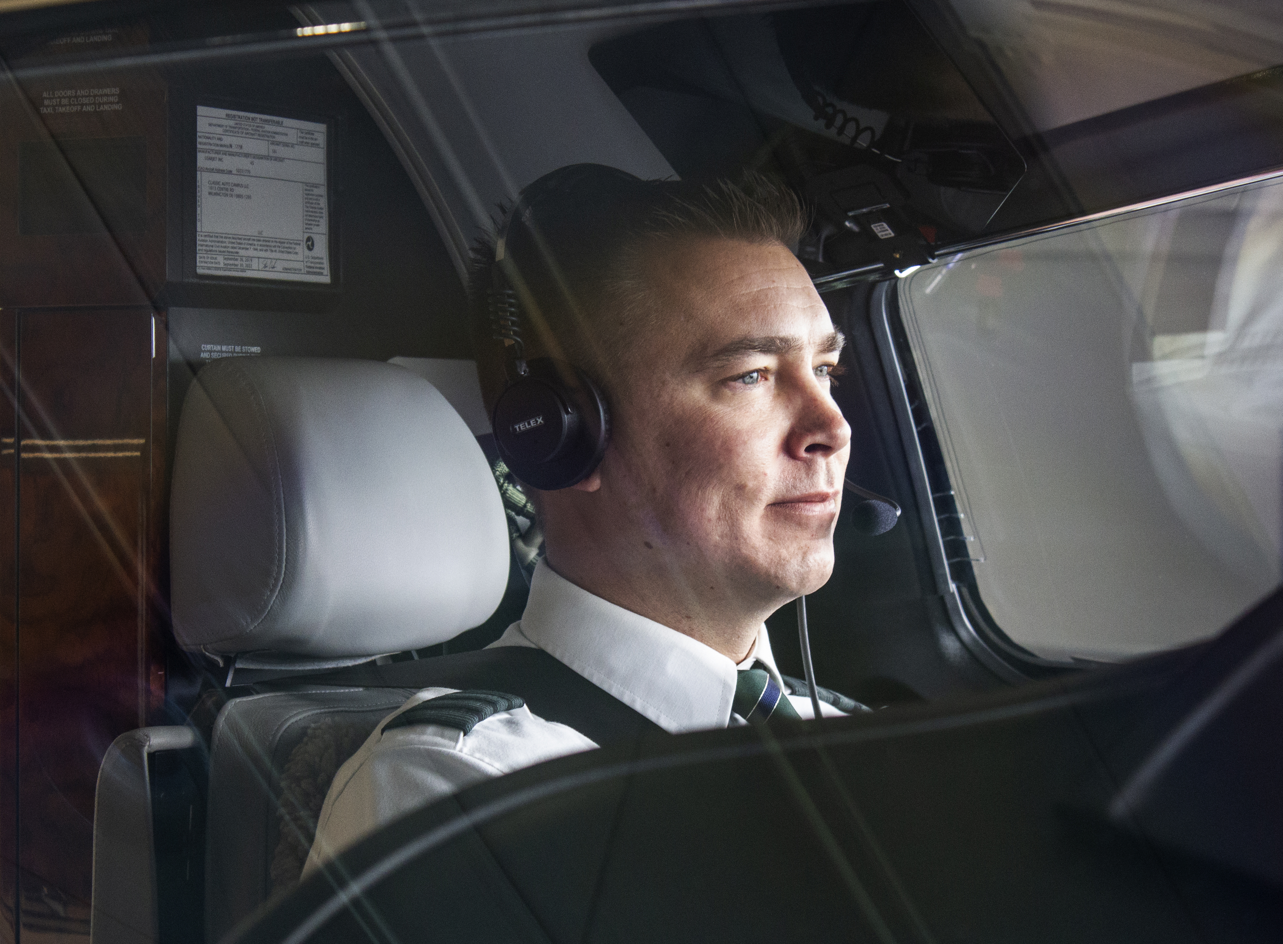 Telex_Airman8plus_Pilot4.jpg