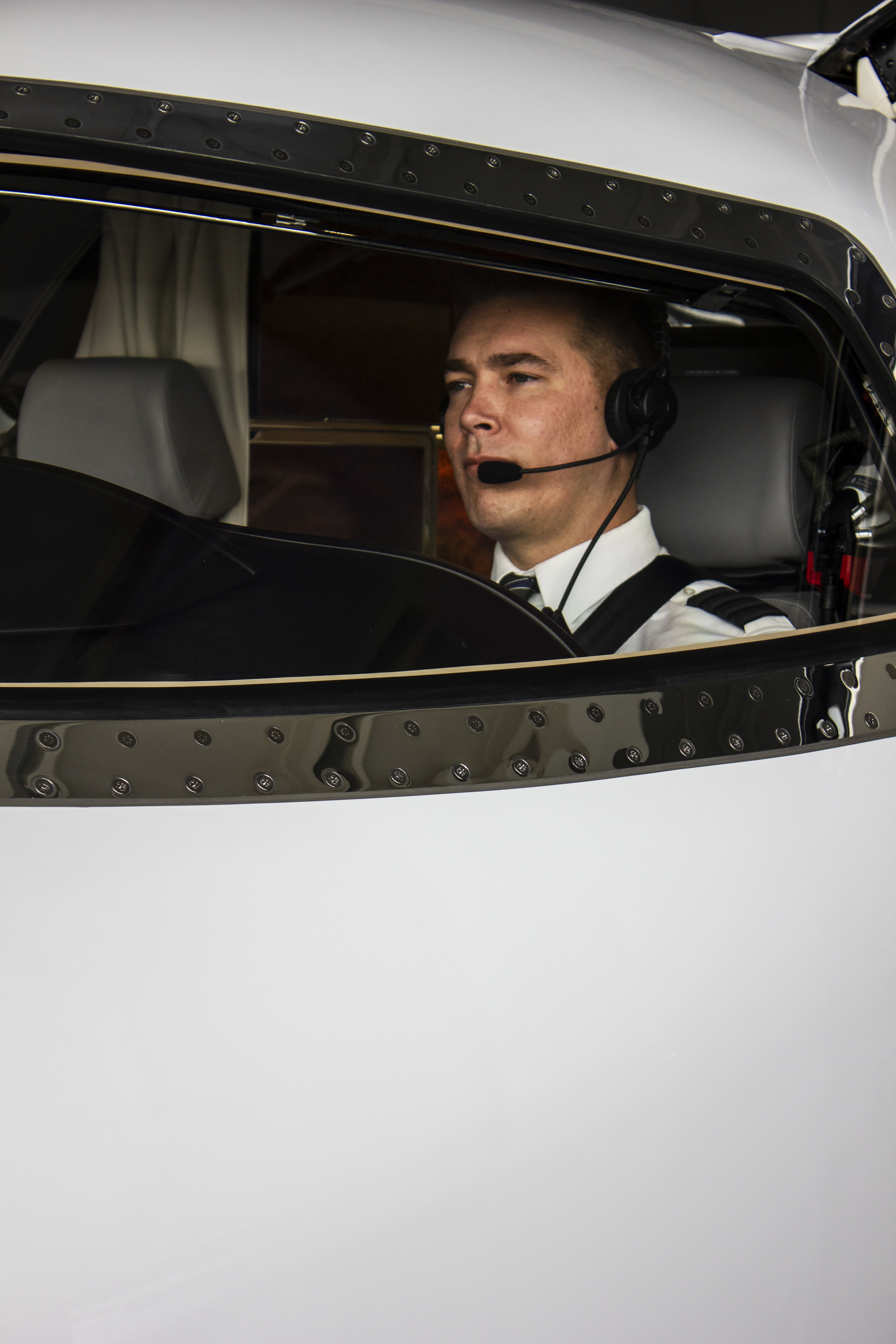 Telex_Airman8plus_Pilot5.jpg